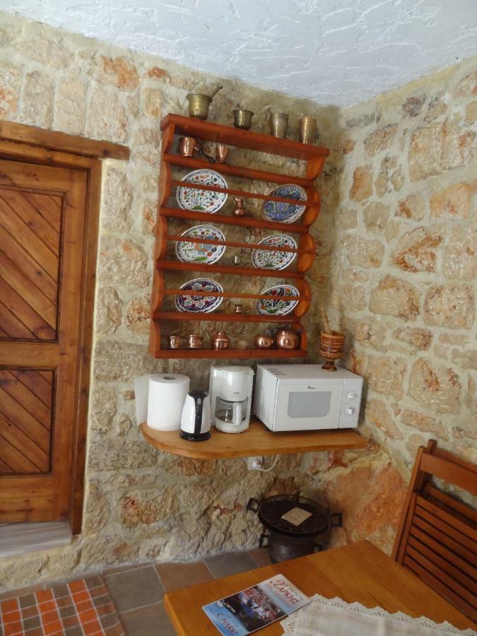 Rosalia Apartments Chalki Town Exterior foto